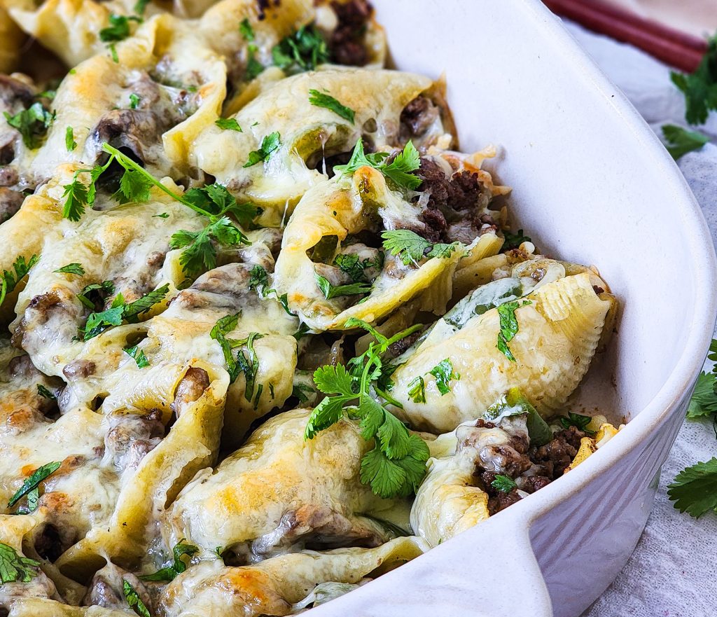 Philly Cheesesteak Stuffed Shells made for Under $20, cheap budget-friendly healthy meals from a dietitian
beautifuleatsandthings.com