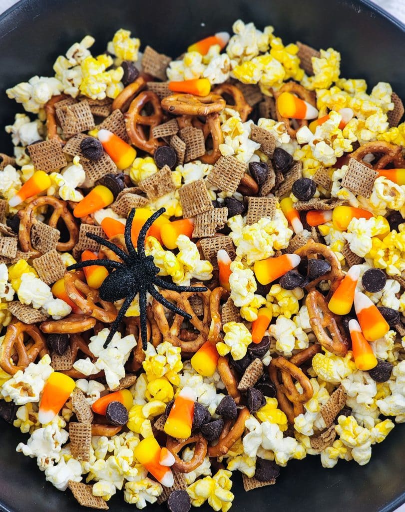 Halloween Trail mix, healthy Halloween recipe ideas
beautifuleatsandthings.com