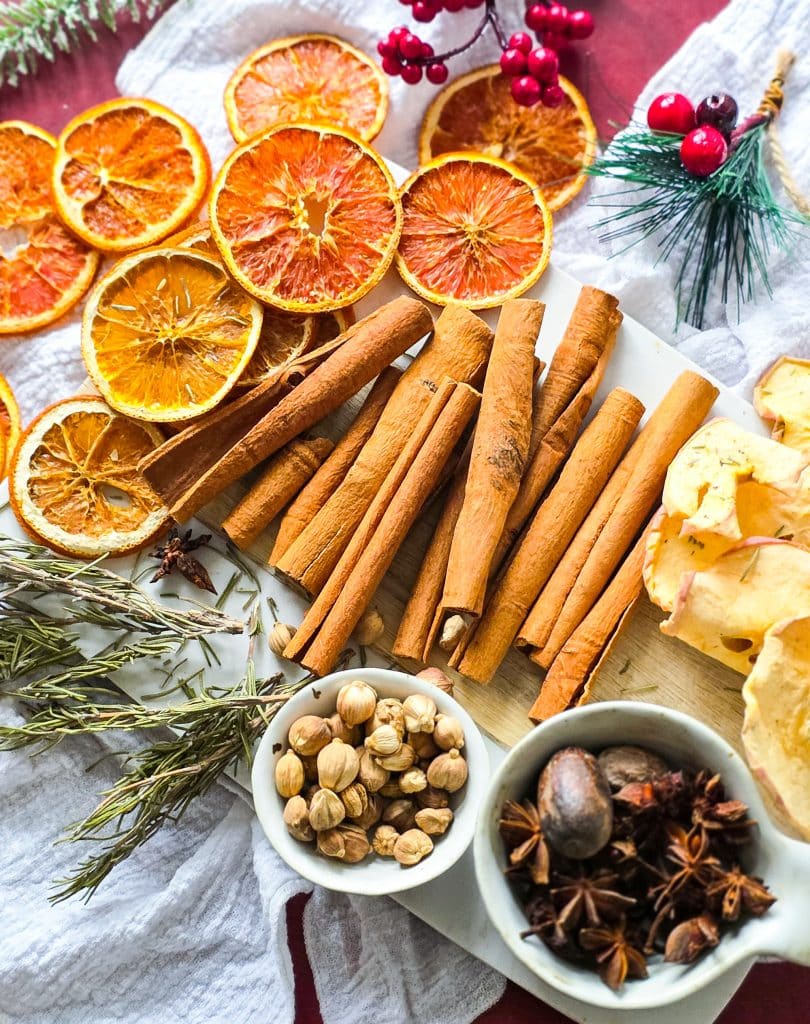DIY Simmer Pot Ornaments - A Meaningful, Budget-Friendly Christmas Gift Made with Love for the holidays
beautifuleatsandthings.com