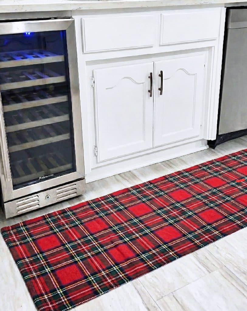plaid Christmas kitchen decorations, red tartan plaid kitchen runner rug
beautifuleatsandthings.com